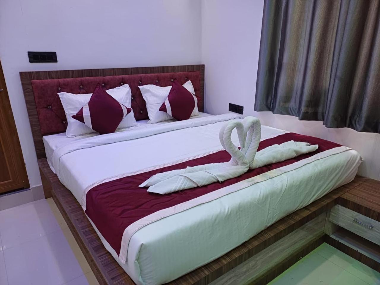 Hotel Shri Sai International, Sitamarhi Dumra Exterior photo